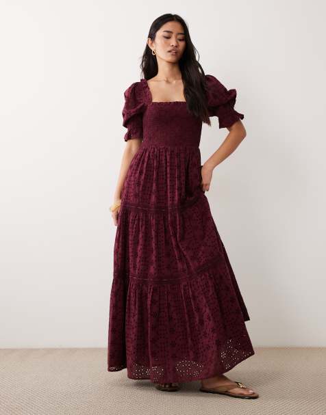 Miss Selfridge – Maxikleid in Feige mit Puffärmeln und Lochstickerei - view 1