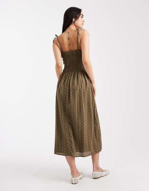 Miss Selfridge – Maxikleid in Khaki mit Lochstickerei und Riemchenträgern, 3 von 4
