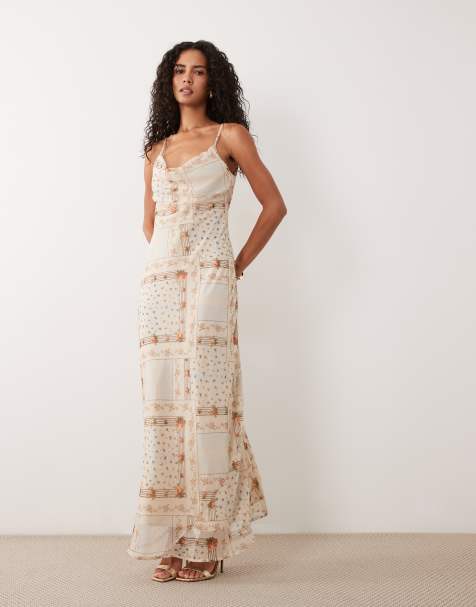 Miss Selfridge - Midi jurk van chiffon met gedrapeerde halslijn in bloemenprint - view 1