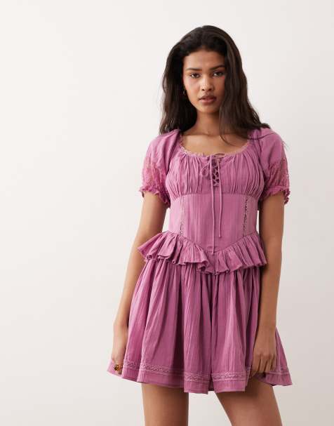 Miss Selfridge – Milchmädchen-Kleid aus grob gewebter Baumwolle in Himbeerrot mit Spitzendetail - view 1