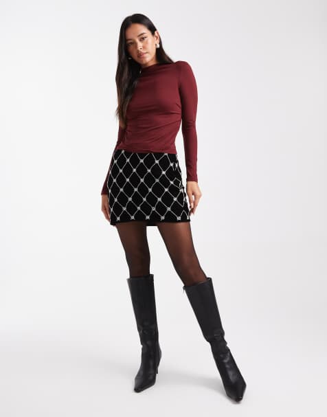 Miss Selfridge - Mini-jupe en velours à ornements - Noir - view 1