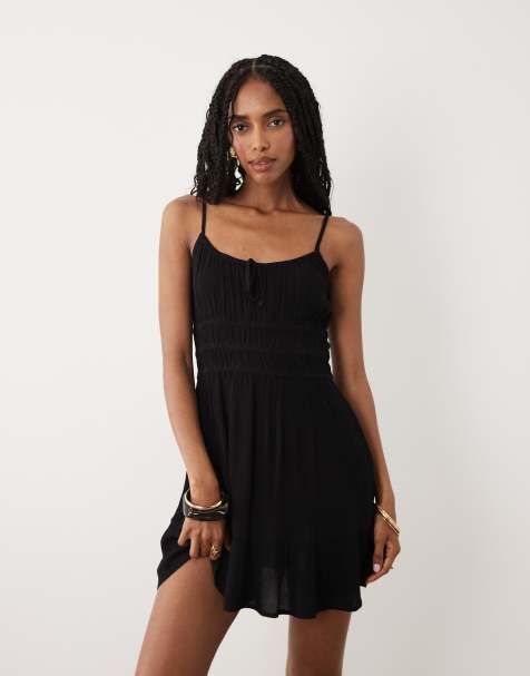 Miss Selfridge – Mini-Sommerkleid aus Musselinstoff in Schwarz - view 1