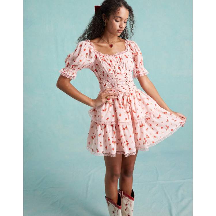 Essentials Wavy Leopard Cotton Bike Shorts Miss Selfridge mini tiered corset dress breeze in pink floral Cra wallonieShops