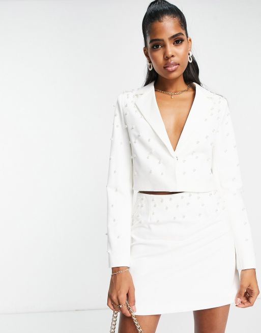 Miss Selfridge - Minigonna color avorio con decorazione in perle in coordinato