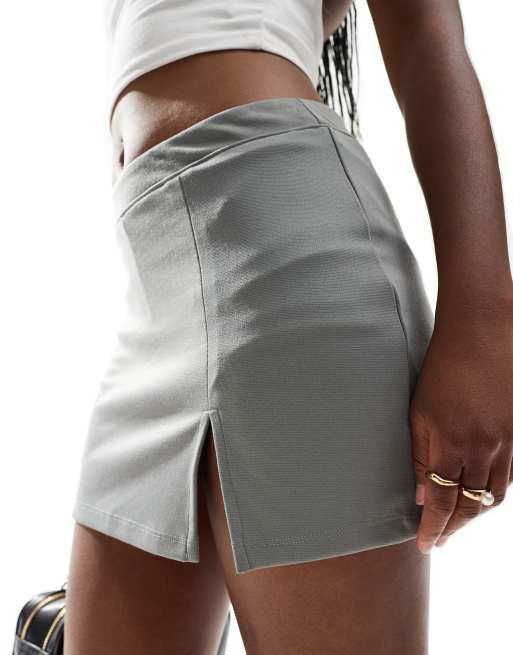 Miss Selfridge - Minigonna pantalone grigio scuro in tessuto ponte