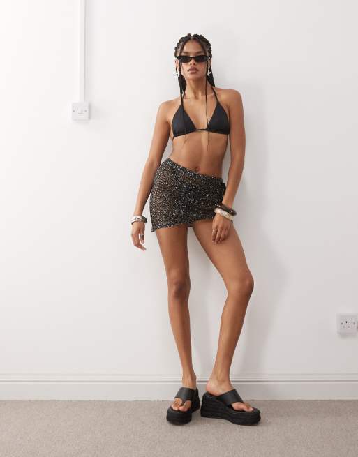 Miss Selfridge - Minigonna stile pareo da mare all'uncinetto nera con paillettes, 3 di 5