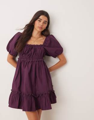 Miss Selfridge - Minikleid in Pflaume mit Puffärmeln-Lila