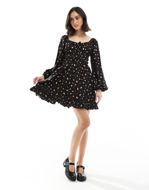Miss Selfridge – Minikleid mit Blumenprint und Raffung in der Taille - view 1