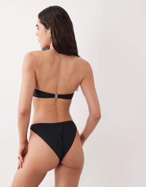 Miss Selfridge - Mix and Match - Top bikini a fascia nero con nodo frontale, 4 di 4