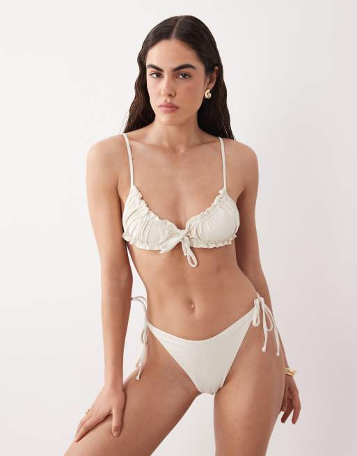 Miss Selfridge - Mix and Match - Top bikini arricciato color panna, 3 di 4