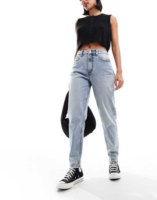 Miss Selfridge mom high waist jean in light acid wash blue, 4 of 5