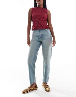 Miss Selfridge - Mom-Jeans in Dirty-Waschung mit hohem Bund-Blau