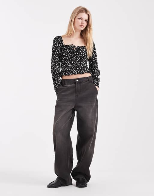 Miss Selfridge - Mørk langærmet milkmaid-top med småblomstret print, 2 af 4
