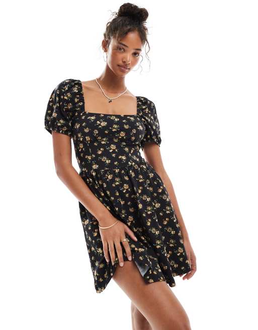 Miss Selfridge - Mørk milkmaid-minikjole med pufærmer og småblomstret print, 4 af 4