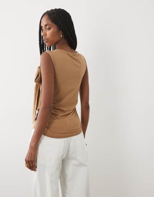 Miss Selfridge Multiway-Top mit Bindeträgern in Hellbraun, 4 von 4