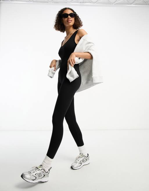 Miss Selfridge - Naadloze unitard met lage achterkant en camibandjes in zwart
