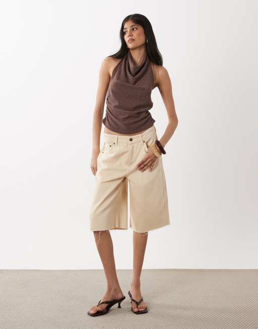 Miss Selfridge – Neckholder-Oberteil in Braun mit Knitterstruktur, Kombiteil, 2 von 4