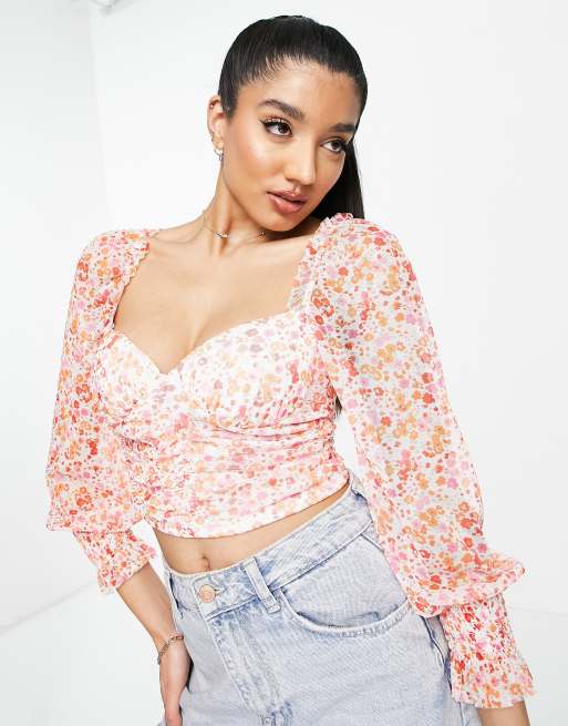 Miss Selfridge – Netzstoff-Oberteil mit Körbchen, Blumenmuster und Herzausschnitt 