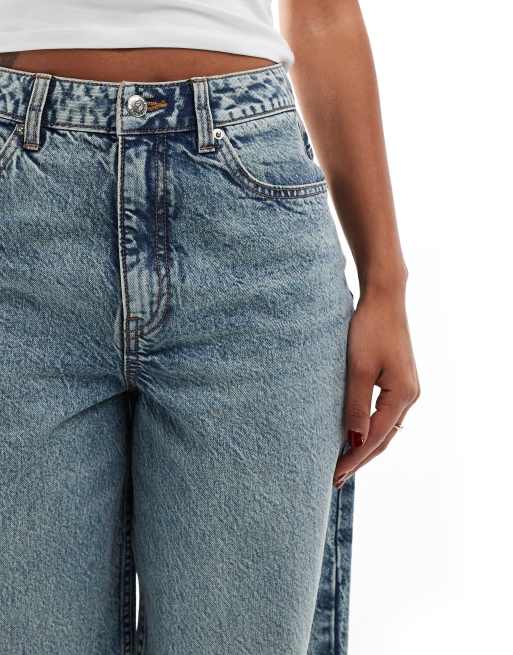 Miss Selfridge – Obszerne niebieskie jeansy z efektem sprania, 3 z 5