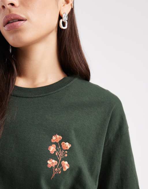 Miss Selfridge – Olivgrön t-shirt med blommigt tryck, 2 av 4