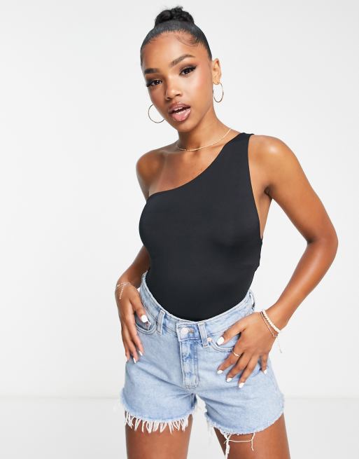 https://images.asos-media.com/products/miss-selfridge-one-sleeve-90s-bodysuit-in-black/202749668-4?$n_640w$&wid=513&fit=constrain