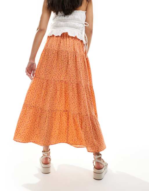 Miss Selfridge – Orange, småblommig, panelsydd maxikjol med knäppning, 2 av 5