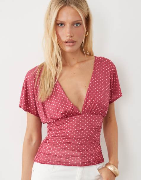 Miss Selfridge - Overdel med V-hals og polkaprikket print - view 1