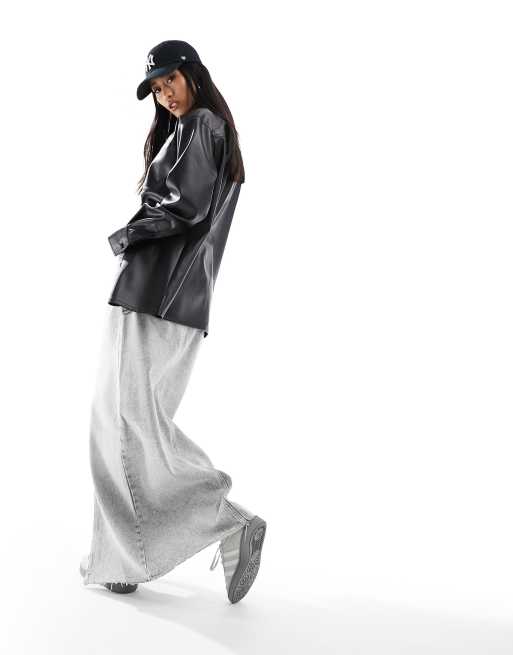 Miss Selfridge – Oversize-Hemd aus Kunstleder in Schwarz, 2 von 4