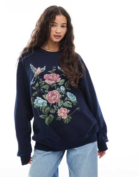 Miss Selfridge – Oversize-Sweatshirt in Marineblau mit Blumentapeten-Muster - view 1