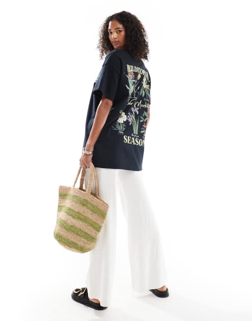 Miss Selfridge – Oversize-T-Shirt in Schwarz mit „Wildflower"-Motivprint, 4 von 4