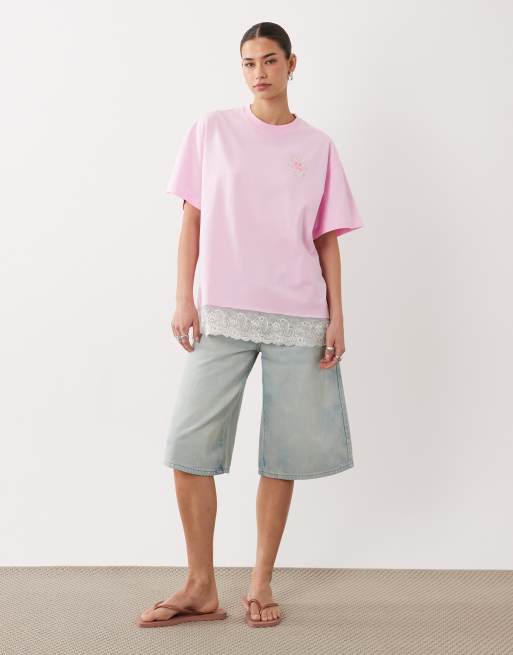 Miss Selfridge oversized graphic t-shirt with lace trim hem in pink, 3 of 4