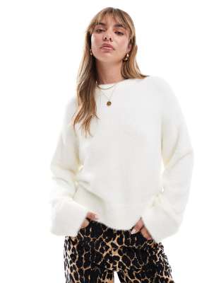 Miss Selfridge Miss Selfridge oversized lash jumper in cream-White