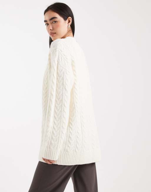 Miss Selfridge oversized longline cable cardigan in cream, 4 of 4