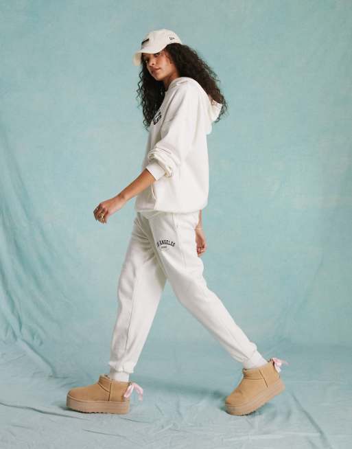 Women's Ivory Joggers & Sweatpants