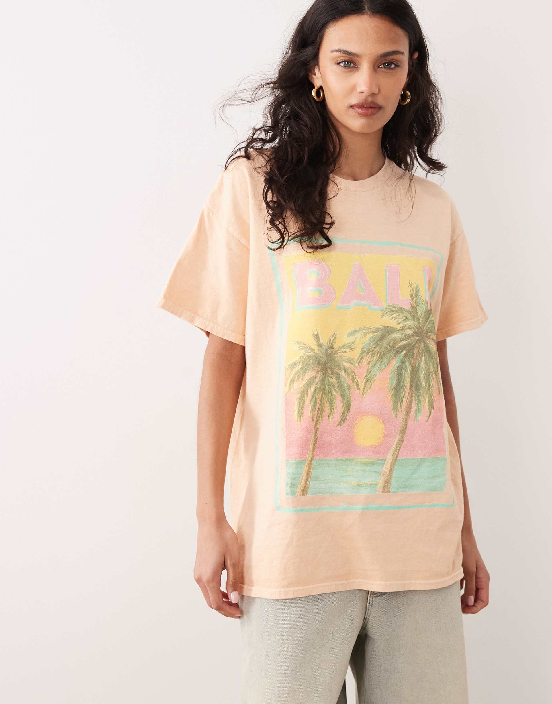 miss selfridge oversized t-shirt with beach bali print in peach