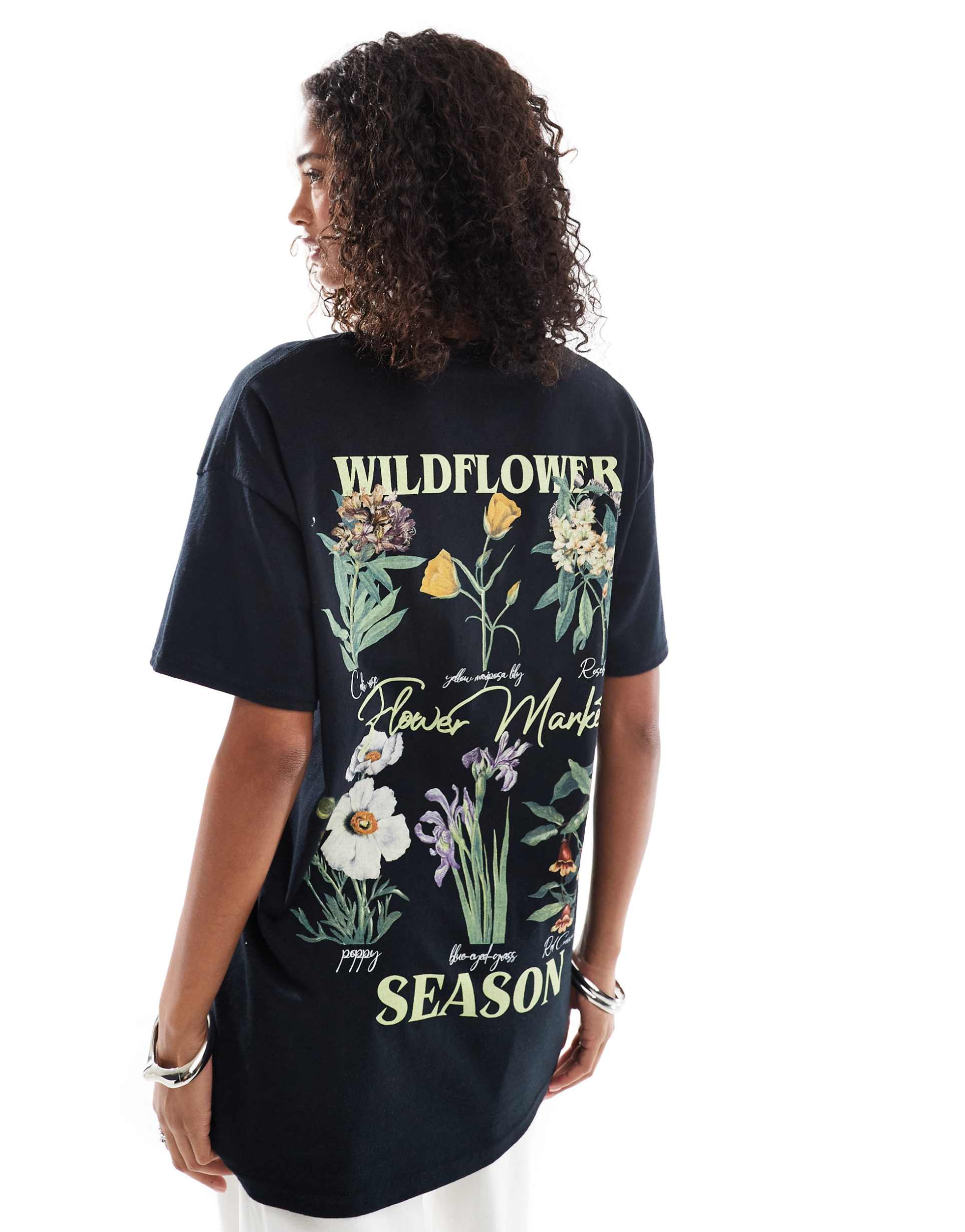 miss selfridge oversized t-shirt with wildflower graphic in black