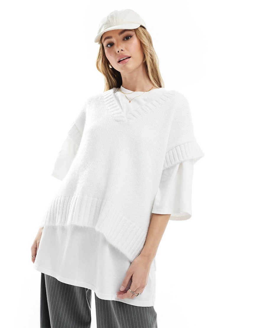 Miss Selfridge Oversized V Neck Knitted Vest In Cream-white