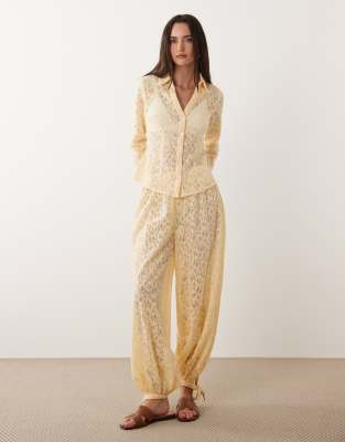 Pantalon bouffant en dentelle - Crème-Neutral 44