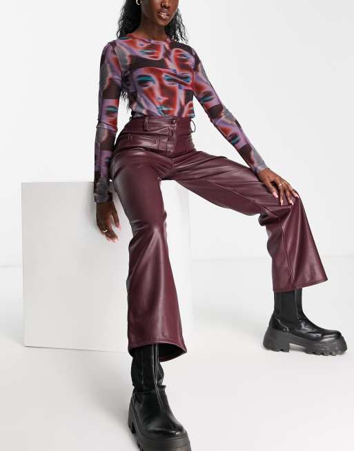 Miss Selfridge - Pantalon dad en similicuir avec poches avant - Bordeaux 