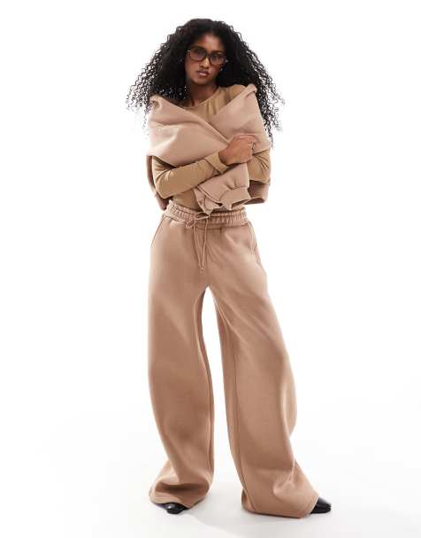 Miss Selfridge - Pantalon de jogging d'ensemble ample en molleton épais avec doublure en polaire - Moka - view 1