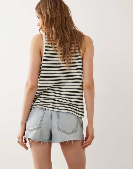 Miss Selfridge - Pantaloncini candeggiati con strappi vistosi, 5 di 5