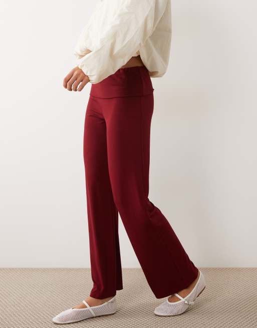 Miss Selfridge pantaloni a gamba larga color prugna in coordinato, 1 di 5