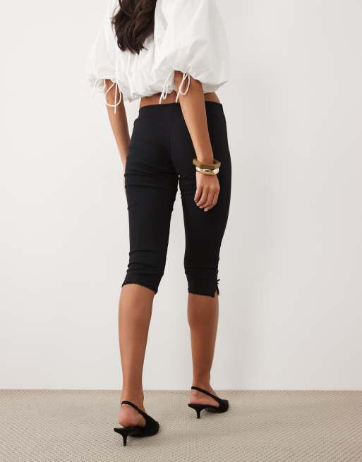 Miss Selfridge pantaloni capri con fondo spaccato e fiocco neri, 5 di 5