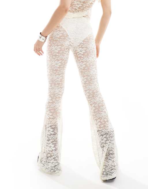 Miss Selfridge - Pantaloni da spiaggia a zampa in pizzo trasparente, 3 di 5