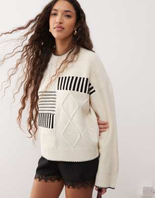 Miss Selfridge - Patchwork-Strickpullover mit Zopfmuster-Weiß