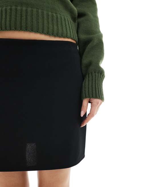 Miss Selfridge pelmet mini skirt in black scuba-style fabric, 5 of 5