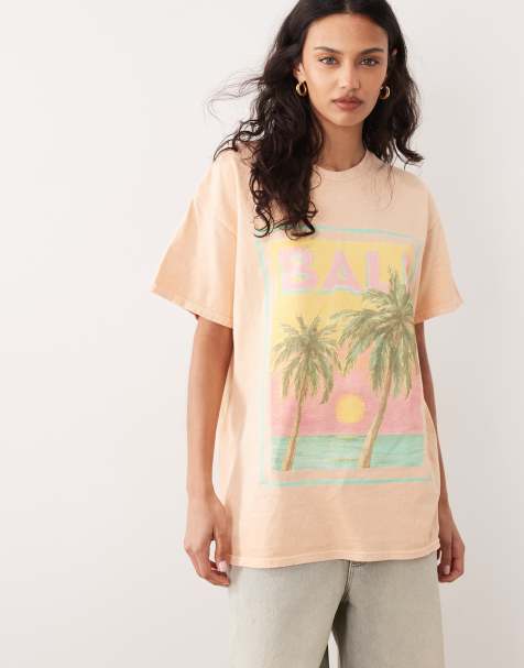 Miss Selfridge – Persikofärgad t-shirt i oversize med Bali-strandtryck - view 1