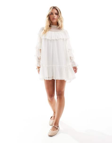 Miss Selfridge Petite - Aangerimpelde jurk van chiffon met ruches en kant in ivoor - view 1