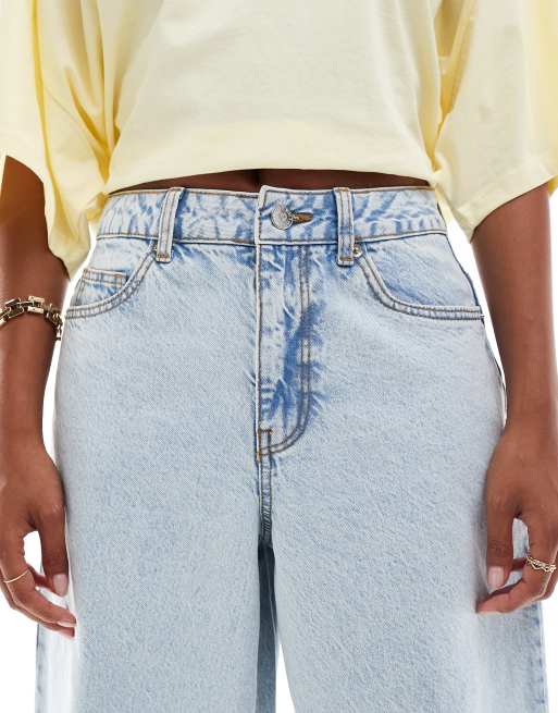 Miss Selfridge Petite baggy jean in light bleach wash, 4 of 5