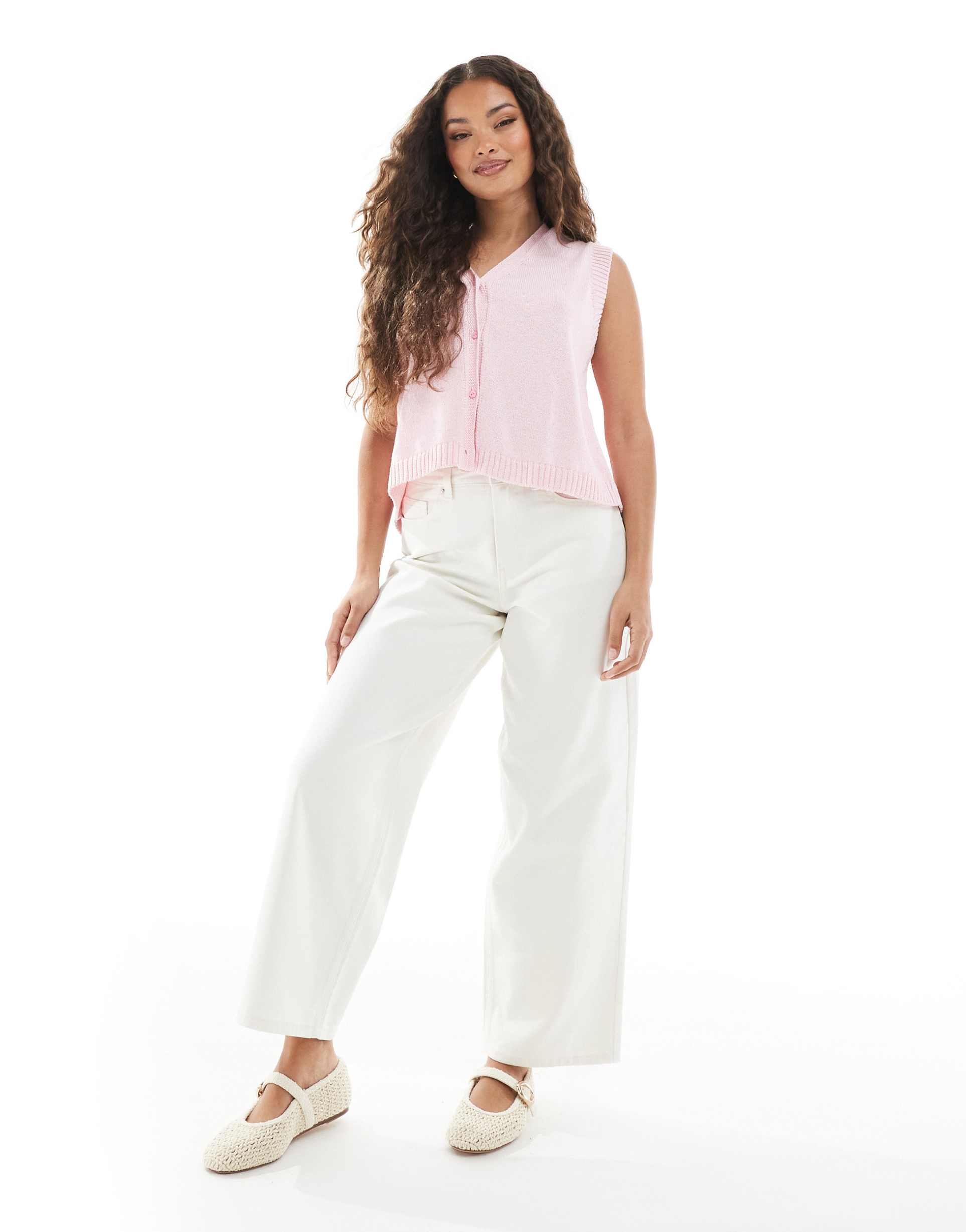 miss selfridge petite baggy jeans in ecru wash